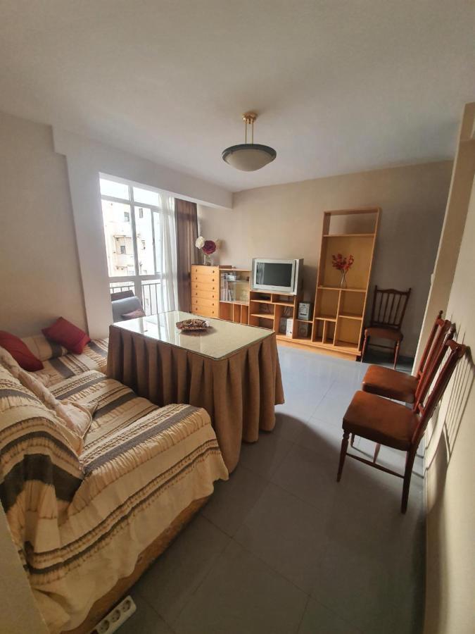 Amplio Apartamento En El Centro De Triana Lägenhet Sevilla Exteriör bild