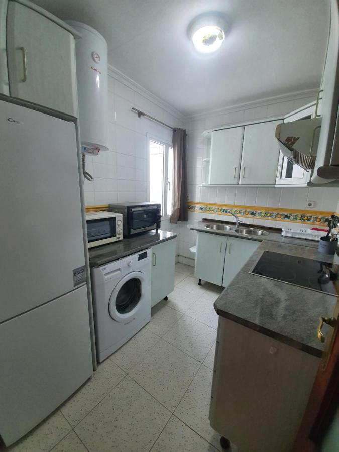 Amplio Apartamento En El Centro De Triana Lägenhet Sevilla Exteriör bild